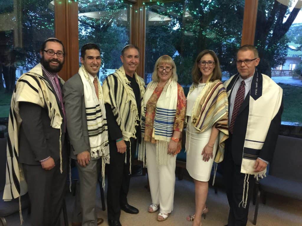 jewish-spiritual-leaders-institute-ordains-6-new-rabbis-trained